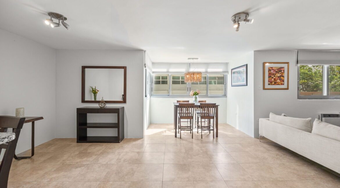 17-web-or-mls-Giselle Stowell - 57 C-6725